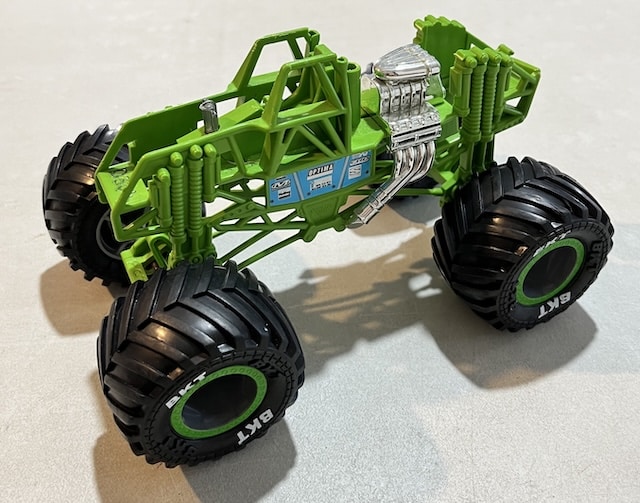 Monster Truck Magnaflow